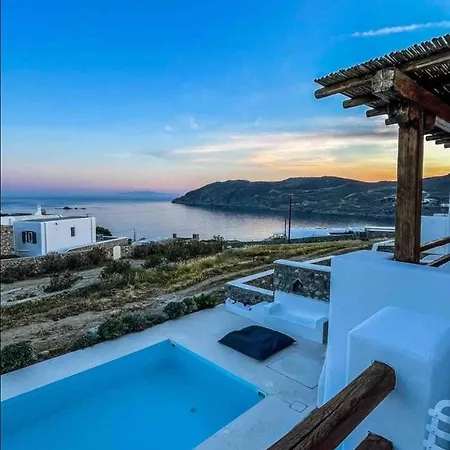 Francis * Panormos (Mykonos)